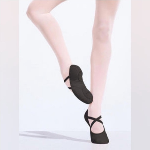 CAPEZIO black leather ballet shoe flat JULIET ll 7M - Picture 2 of 6